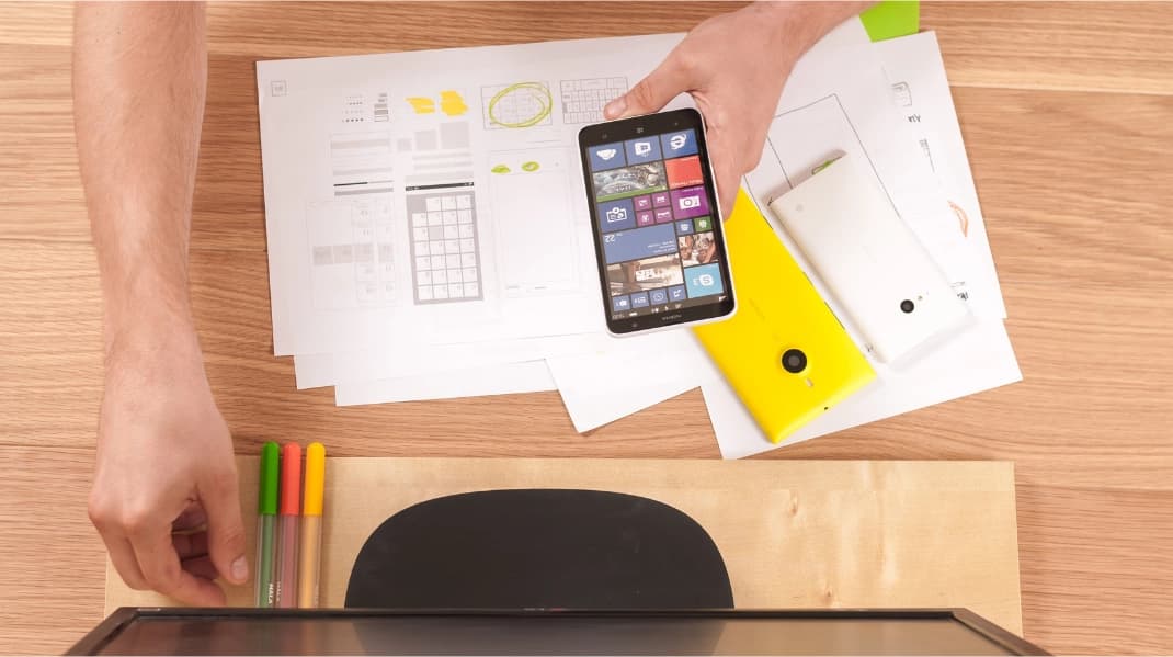 Identidade visual: o que é, o que inclui e por que não é só um logo bonito